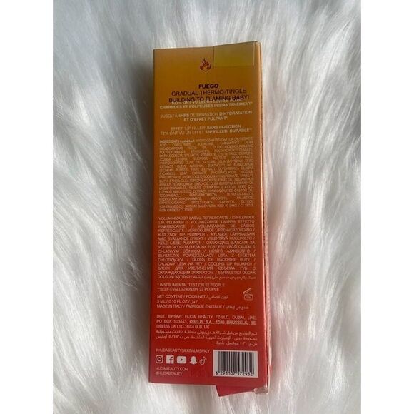 Huda Beauty Silk Spicy Balm‎ Plumping Lip Balm In Shade Fuego Thermo Tingle - Picture 2 of 3
